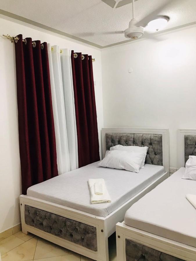 Lux Suites Bamburi Furnished Apartments Eksteriør bilde