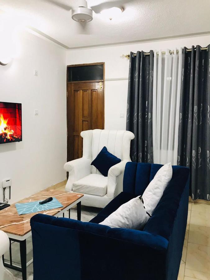 Lux Suites Bamburi Furnished Apartments Eksteriør bilde