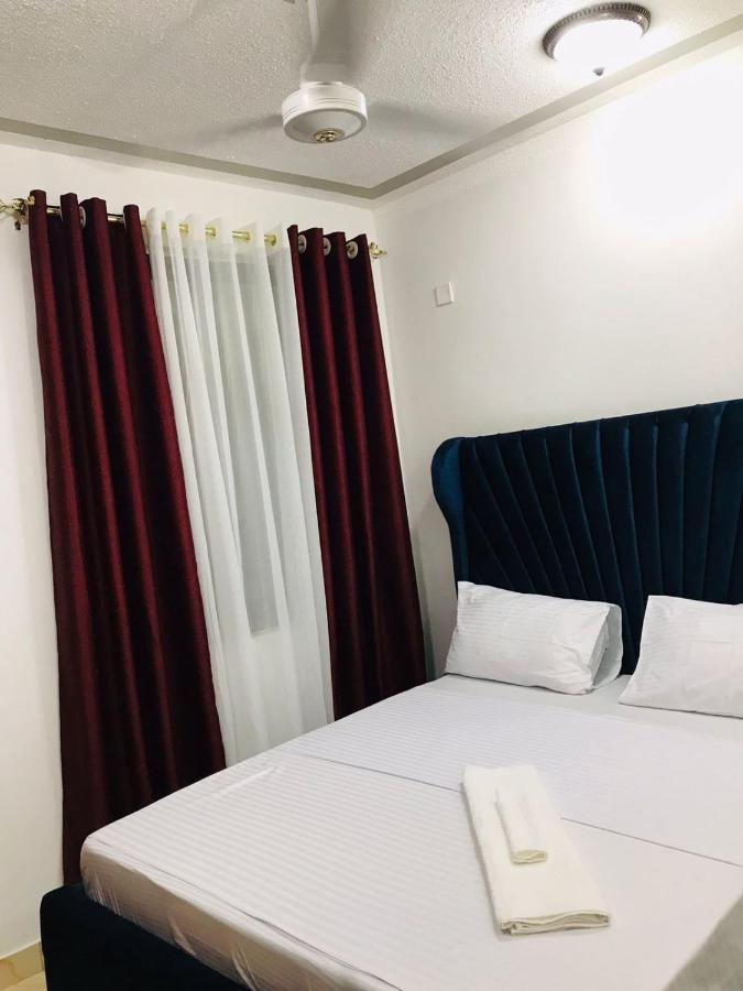 Lux Suites Bamburi Furnished Apartments Eksteriør bilde